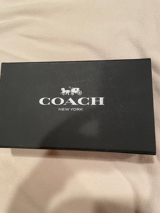 Coach Black Pebbled Leather Wristlet with Silver Turnlock - Picture 4 of 4